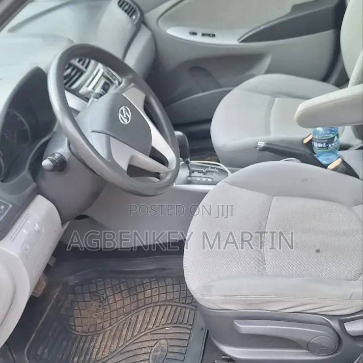 Hyundai Accent GLS 4dr Sedan (1.6L 4cyl 6A) 2014 Gray