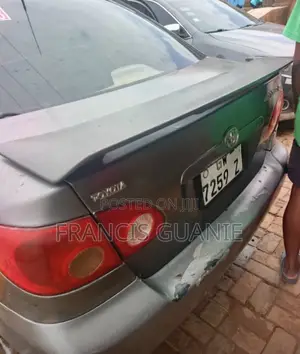 Toyota Corolla 2005 Silver