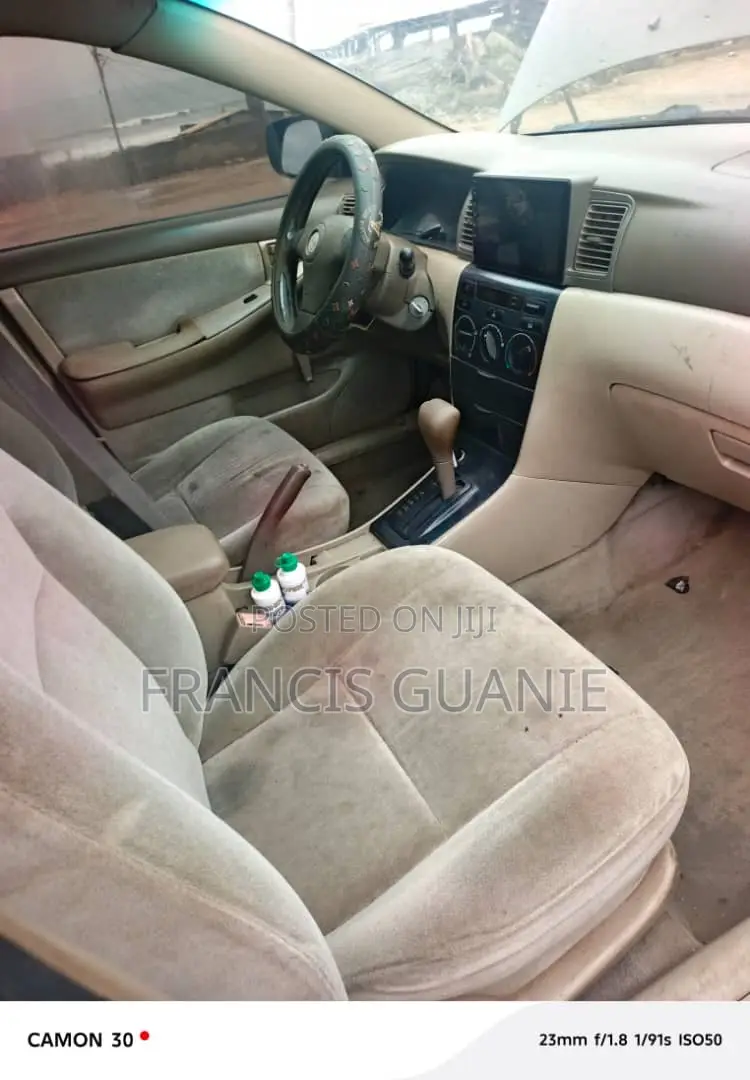 Toyota Corolla 2005 Silver
