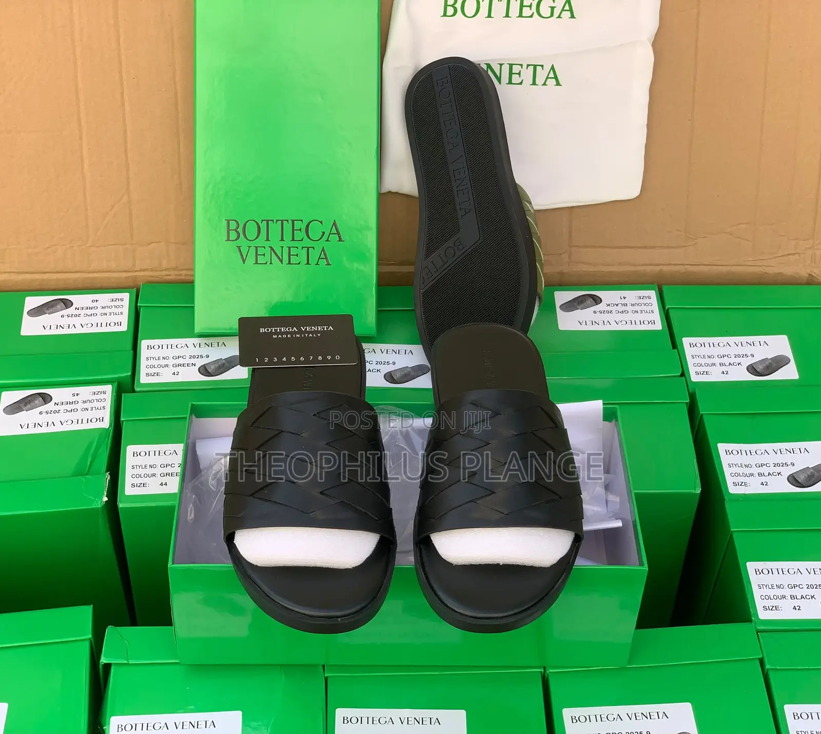 Bottega Veneta Men’S Slippers