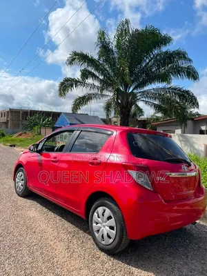 Toyota Vitz 2012 Brown