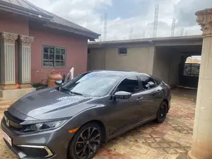 Honda Civic Sport Coupe 2019 Gray