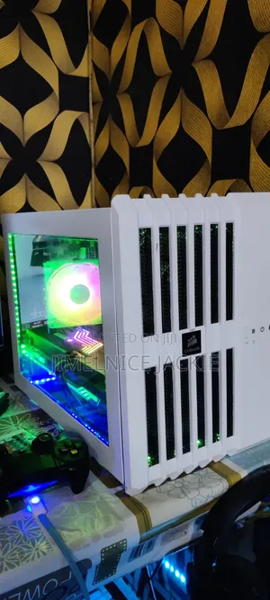Desktop Computer 24GB Intel Core i7 HDD+SSD 512GB