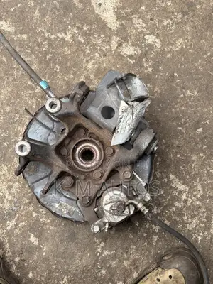 Toyota Rav4 2008 - 2018 Back Hub Complete With Disc and Brake Caliper