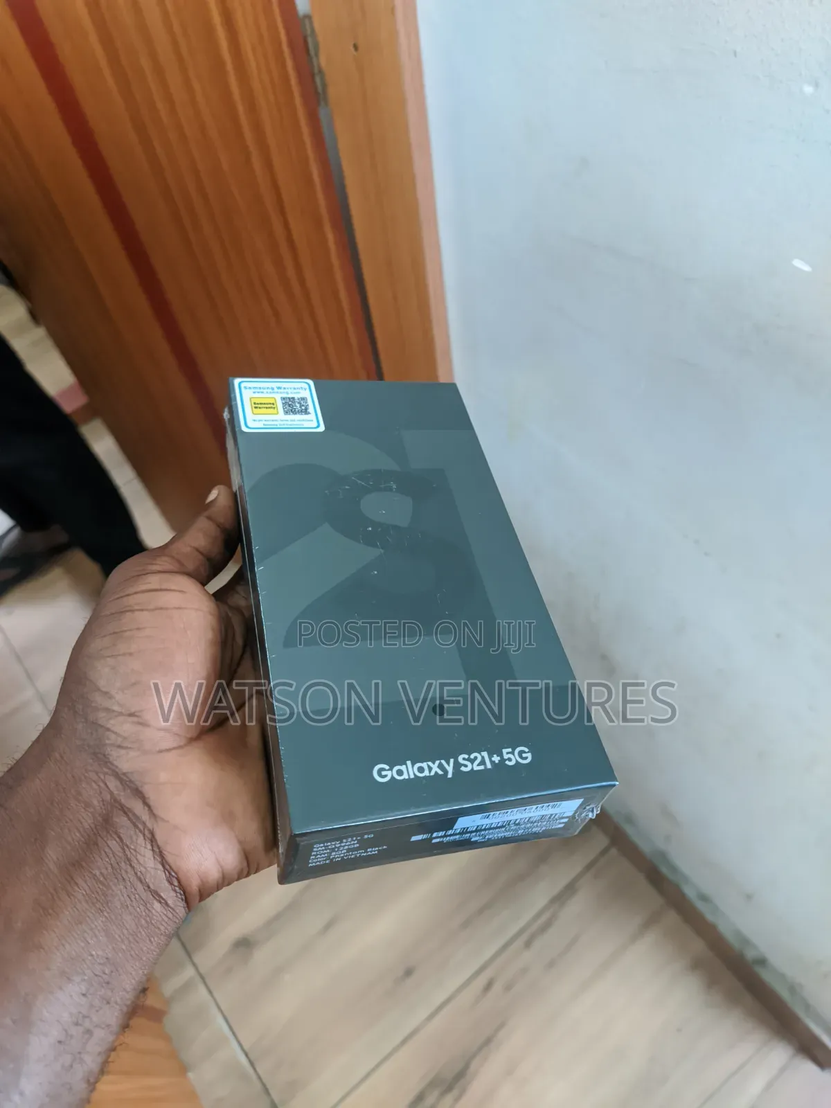 New Samsung Galaxy S21+ 5G 128 GB Black
