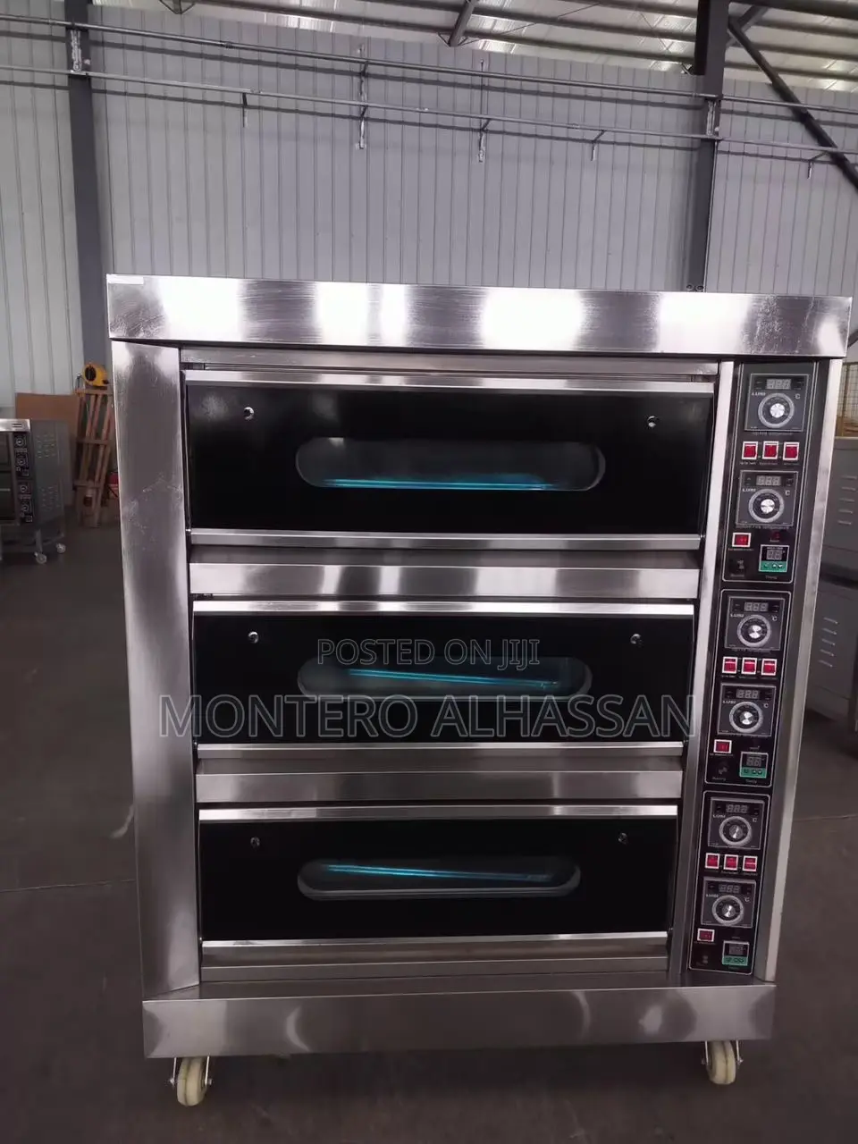 Gas Oven 3 Deck 6 Trays