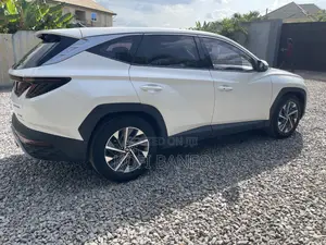 Hyundai Tucson Limited 2021 White