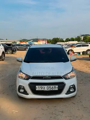 Chevrolet Spark 2016 White