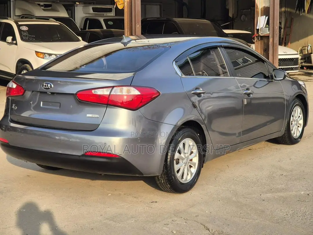 Kia K3 2015 Gray