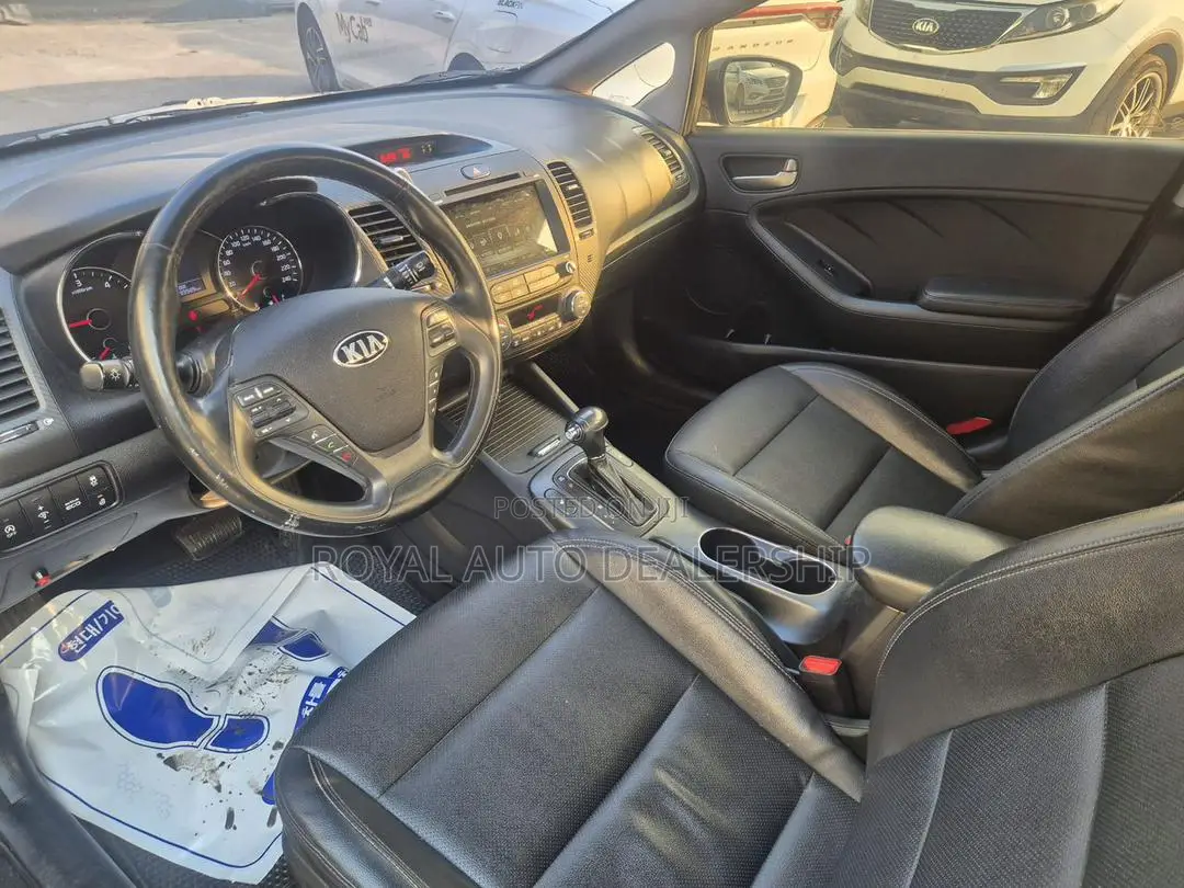 Kia K3 2015 Gray