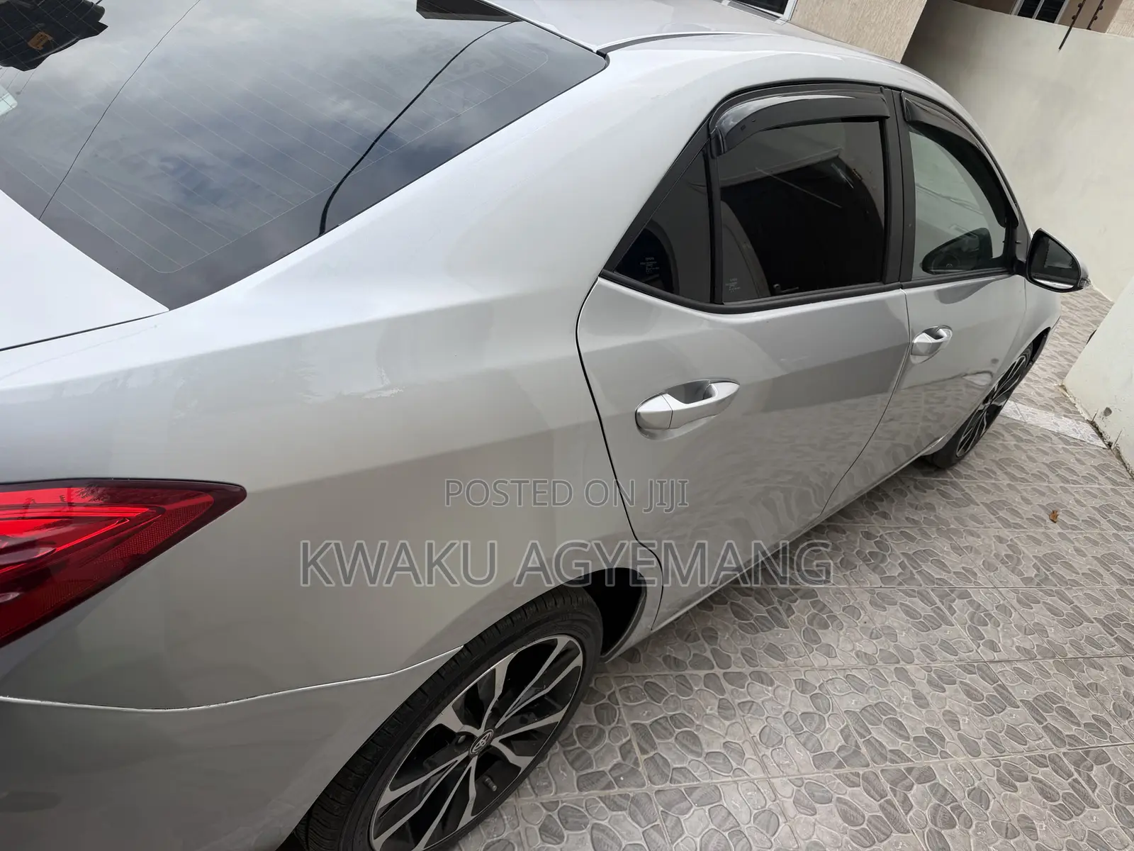 Toyota Corolla XSE (1.8L 4cyl 2A) 2019 Silver