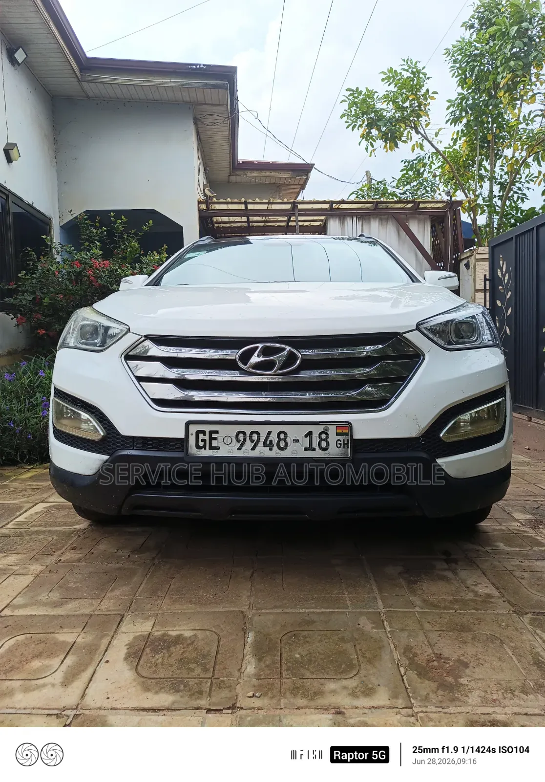 Hyundai Santa Fe 2014 White
