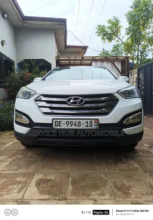 Hyundai Santa Fe 2014 White