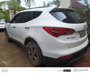 Hyundai Santa Fe 2014 White