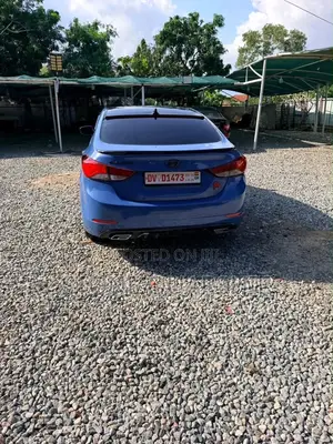 Hyundai Elantra 2015 Blue
