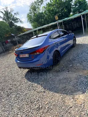 Hyundai Elantra 2015 Blue