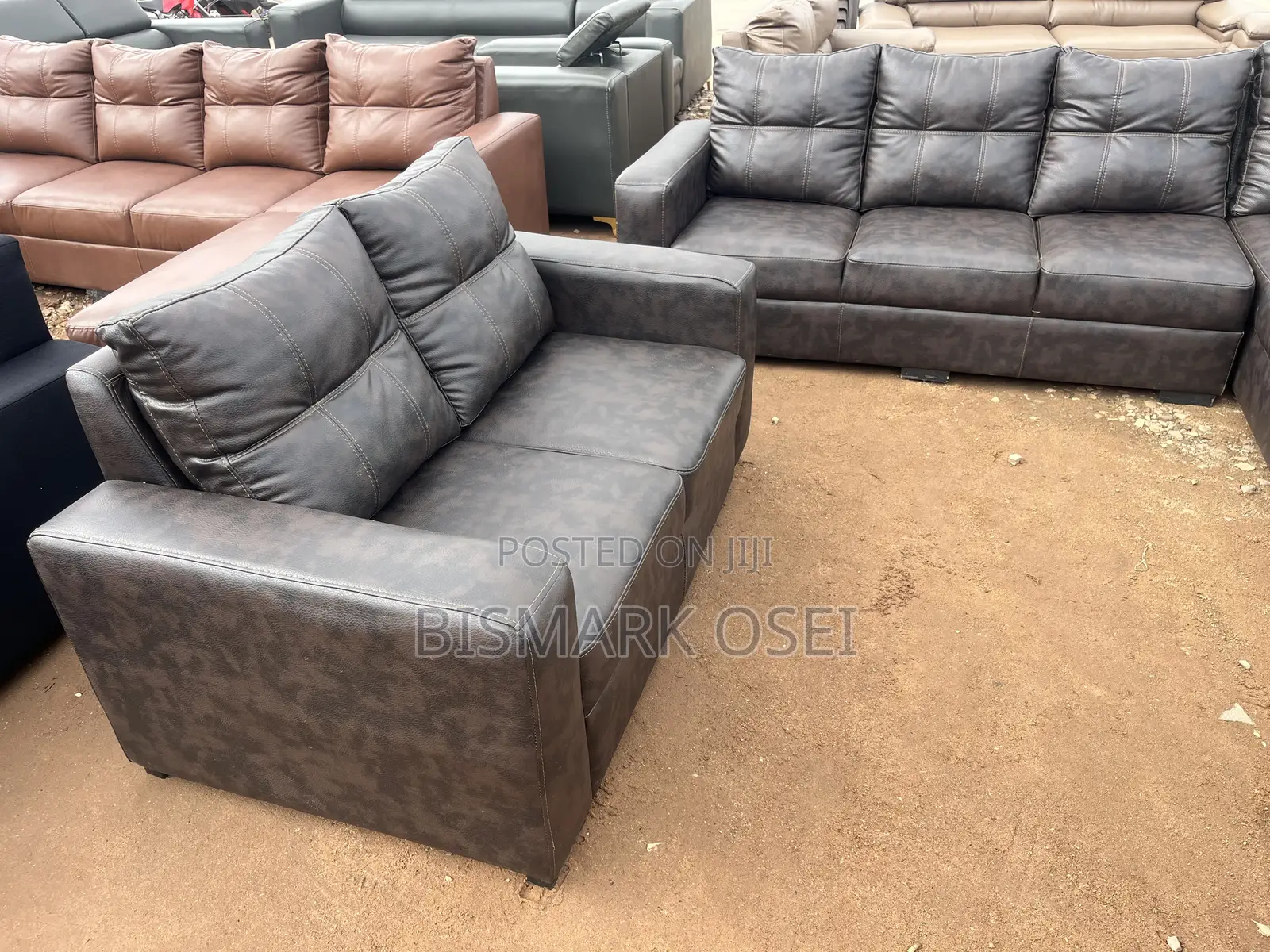 A Comfortable L Shape With 2 In 1 And Single