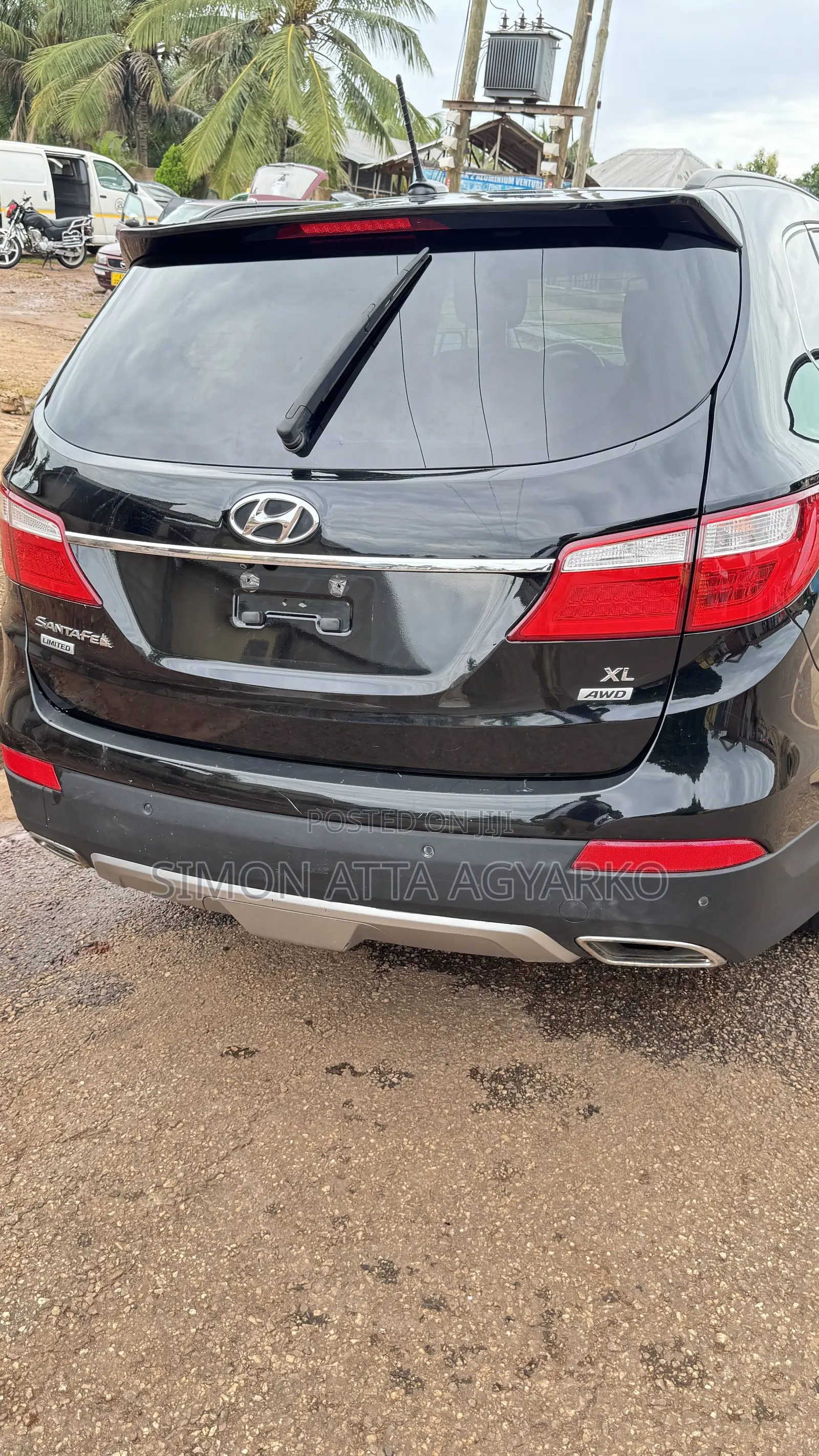 Hyundai Santa Fe 2016 Black