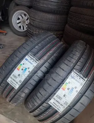 235/40 R19 Good Year Tyres