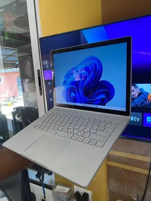 Laptop Microsoft Surface Book 2 8GB Intel Core i5 SSD 256GB