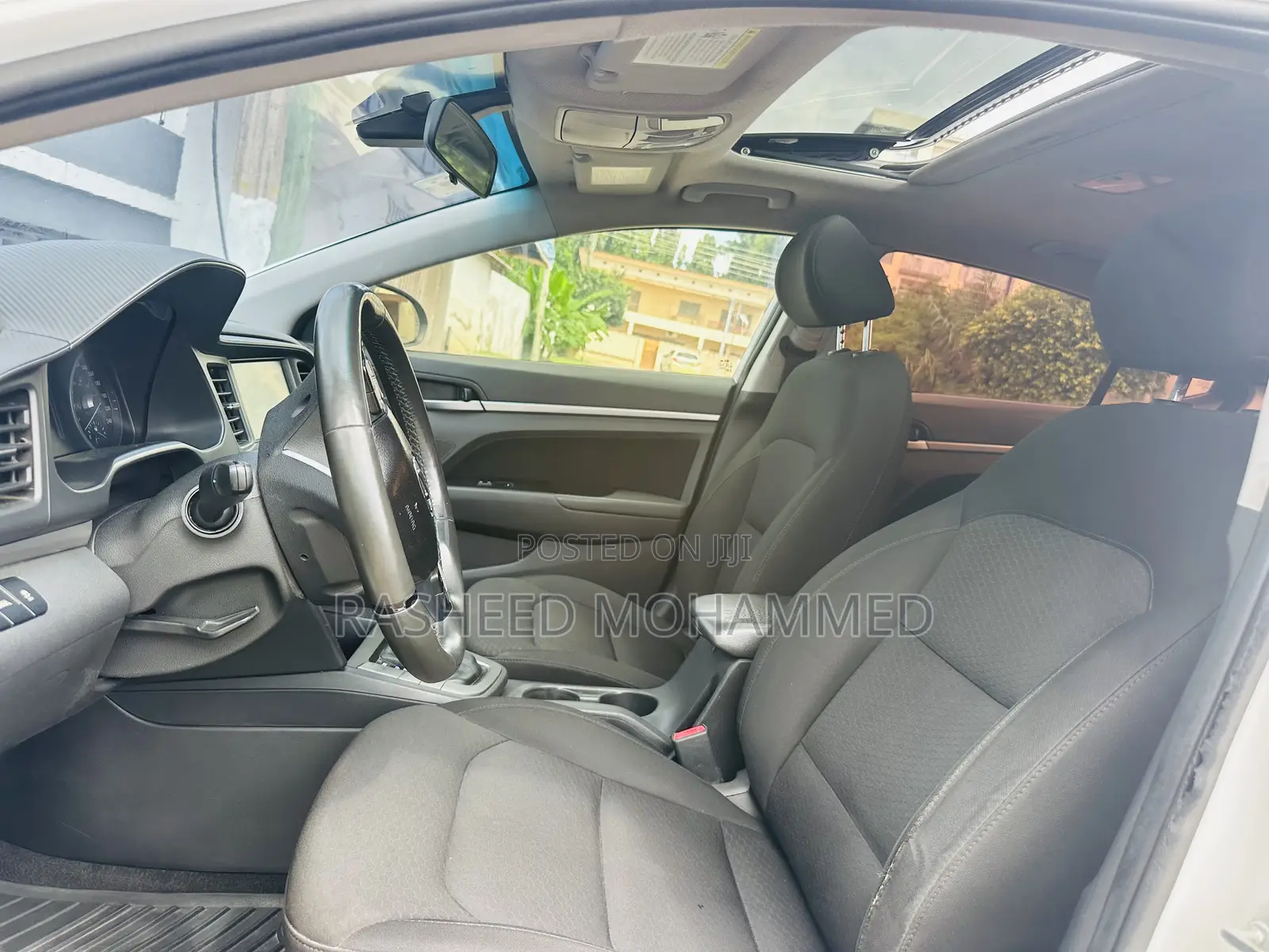 Hyundai Elantra Limited 2019 White