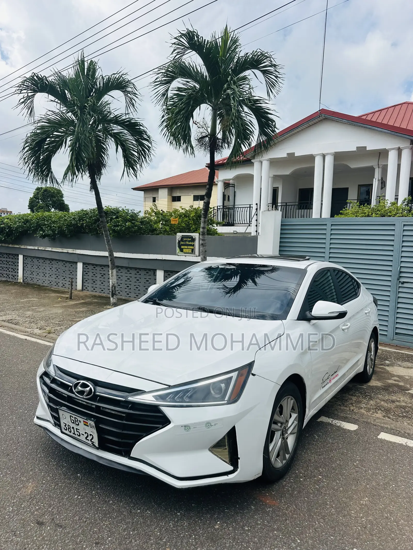 Hyundai Elantra Limited 2019 White