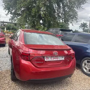 Toyota Corolla LE Eco (1.8L 4cyl 2A) 2018 Red