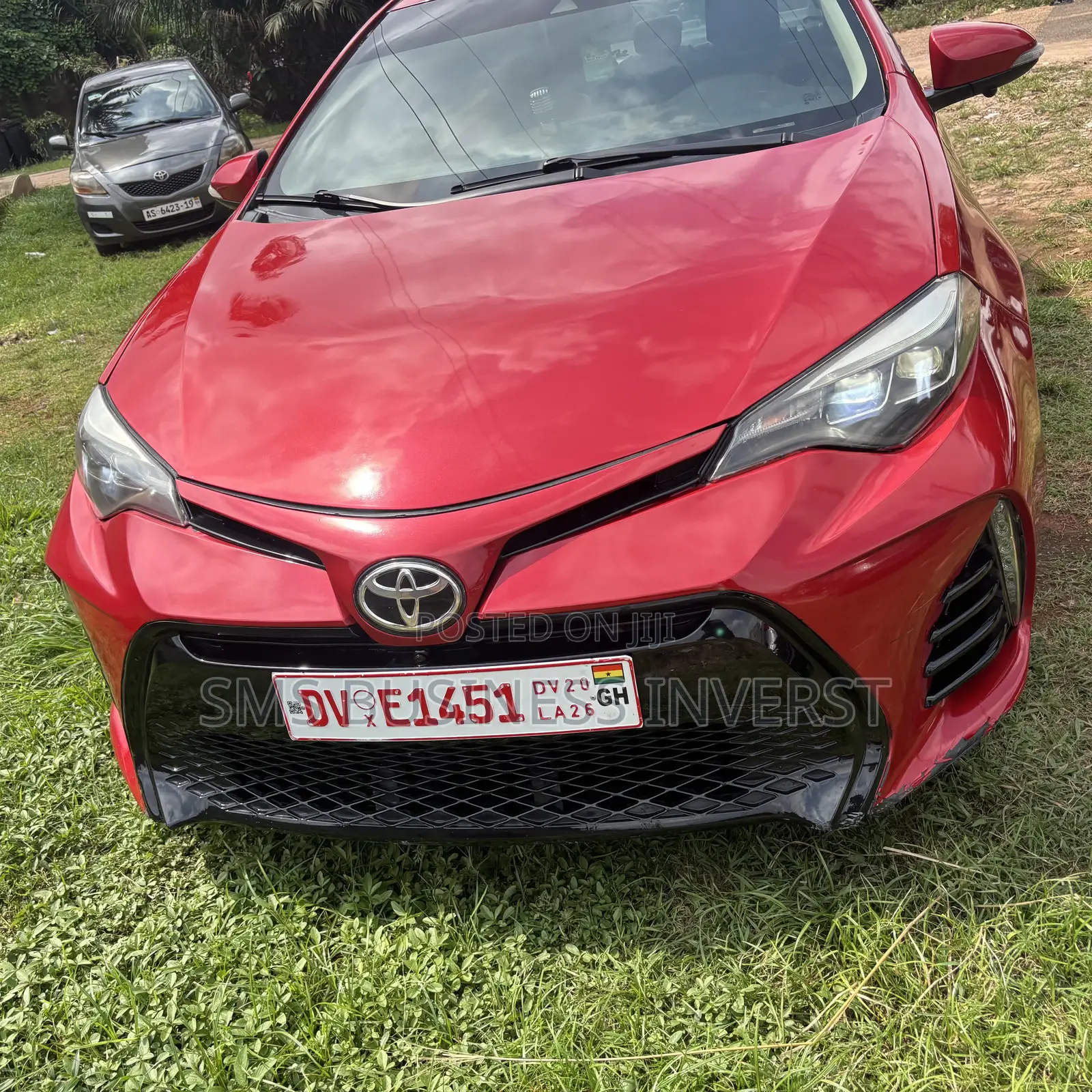 Toyota Corolla LE Eco (1.8L 4cyl 2A) 2018 Red