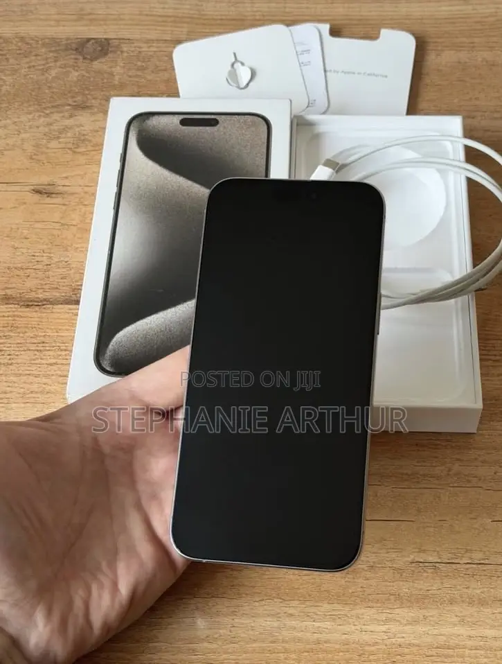 Apple iPhone 15 Pro Max 256 GB Gray