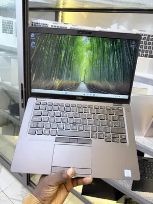 Laptop Dell Latitude 5400 8GB Intel Core i5 SSD 256GB