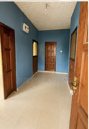 2bdrm House in Weija Junction for rent