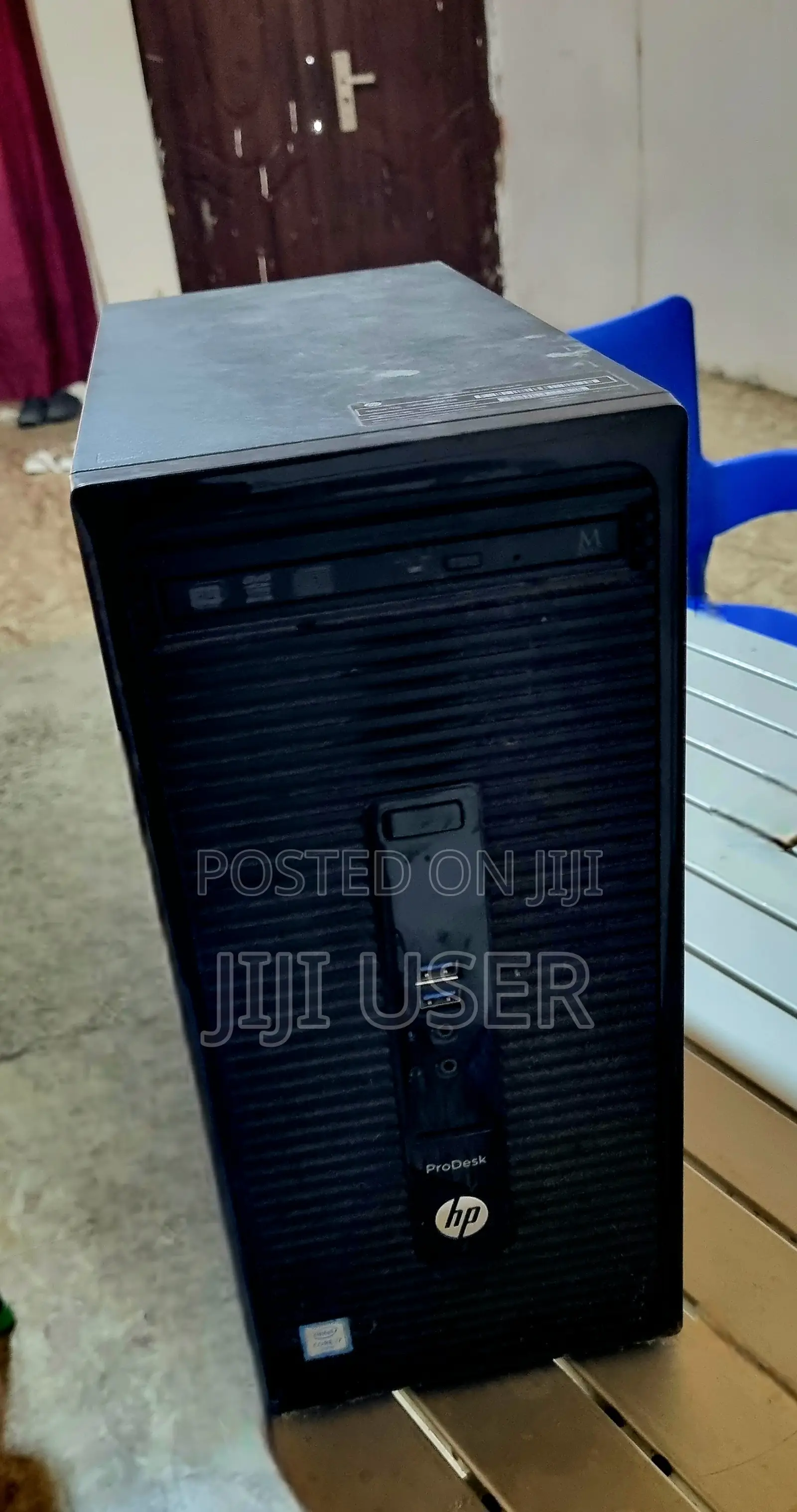 Desktop Computer HP 4GB Intel Core i7 HDD 1T