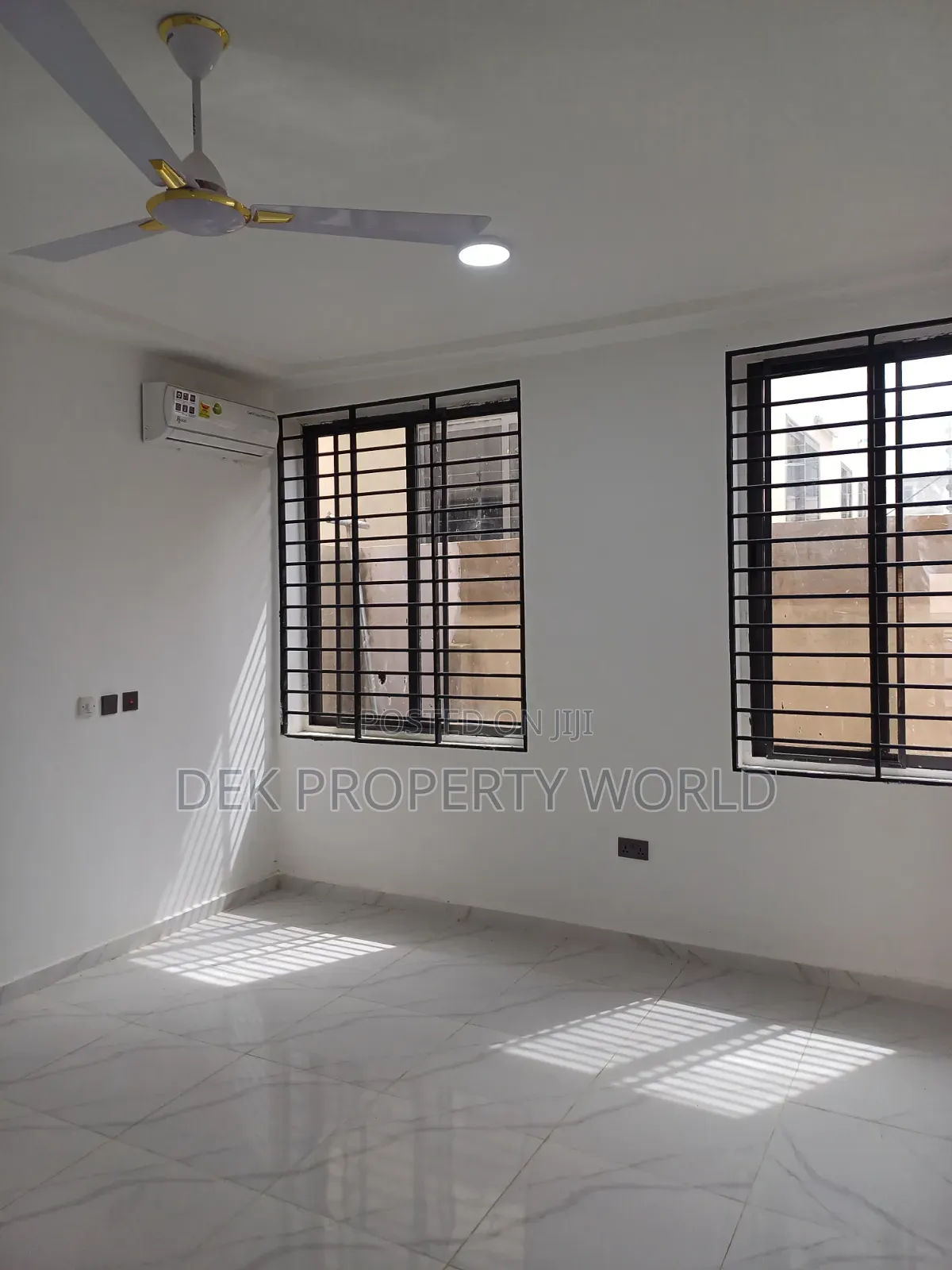 3bdrm Townhouse / Terrace in Pokuase for rent