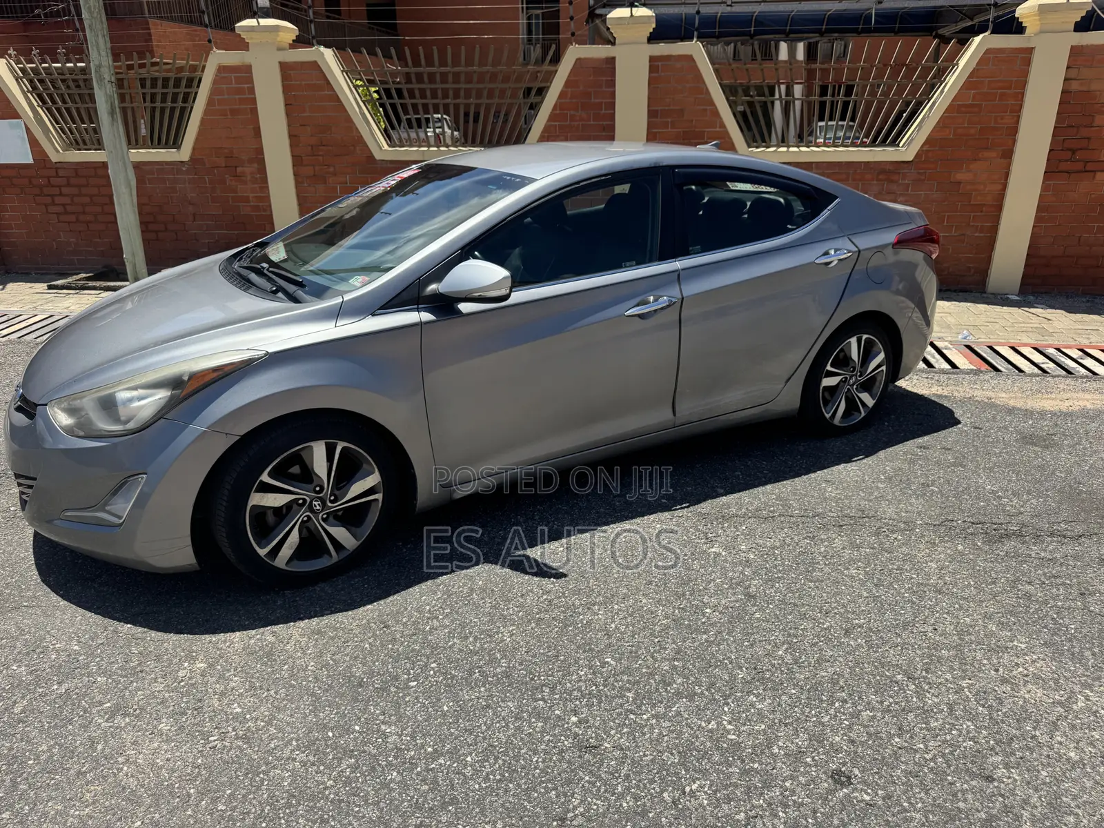 Hyundai Elantra Limited PZEV 4dr Sedan (1.8L 4cyl 6A) 2014 Gray