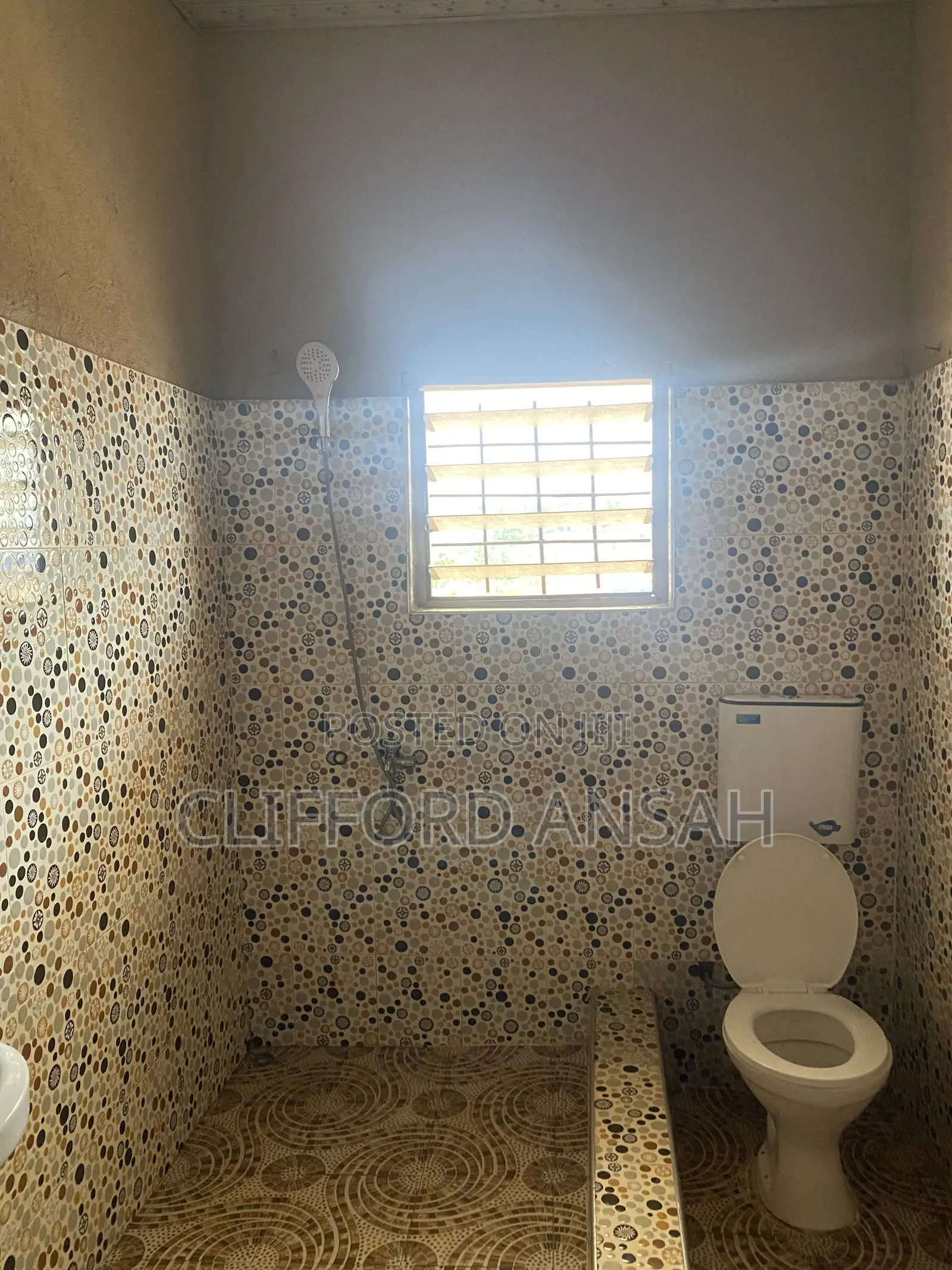Furnished Mini Flat in Brofoyerdu, Atwima Kwanwoma for rent