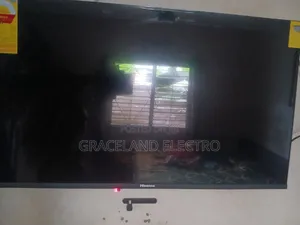 Hisense 32" Digital, Satellite Tv