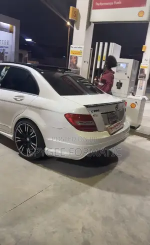Mercedes-Benz C250 2013 White