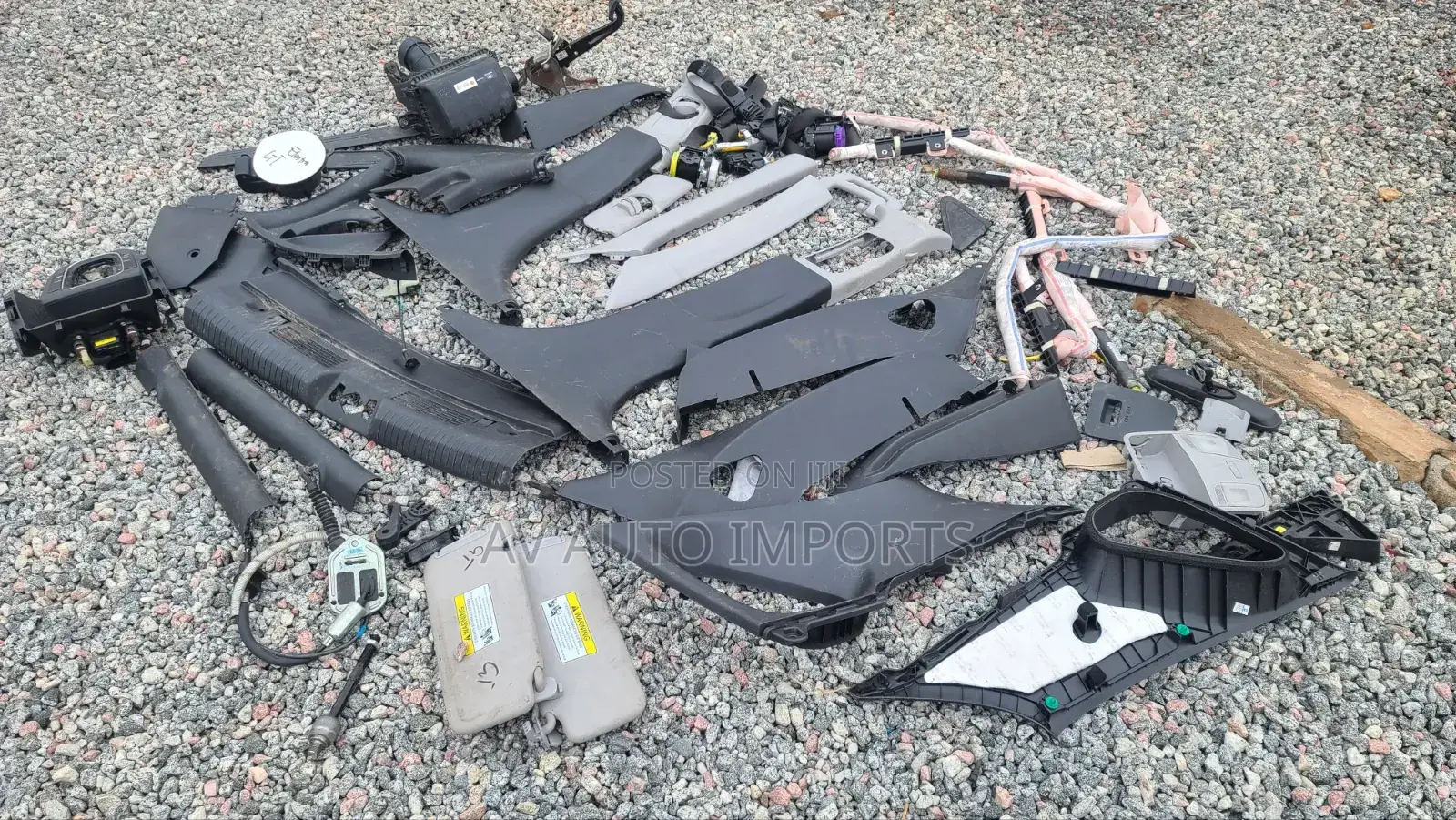 Elantra Gt 2018-20 Plastics/Parts