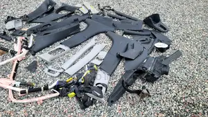 Elantra Gt 2018-20 Plastics/Parts