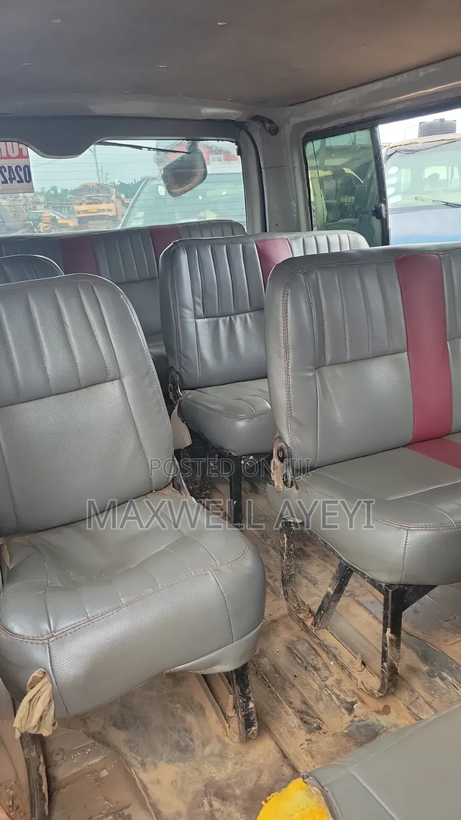 Toyota HiAce 2013 Beige