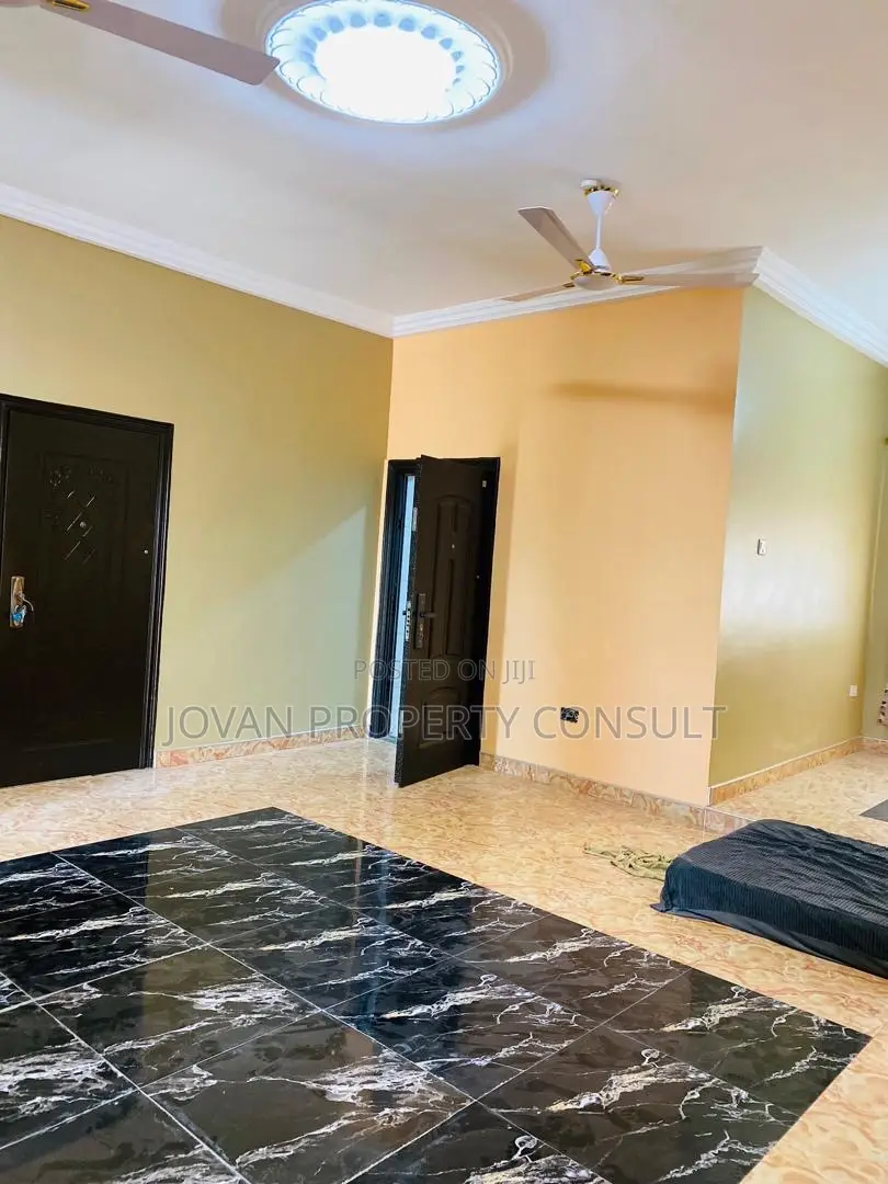 2bdrm Apartment in Sapeiman, Amasaman for rent