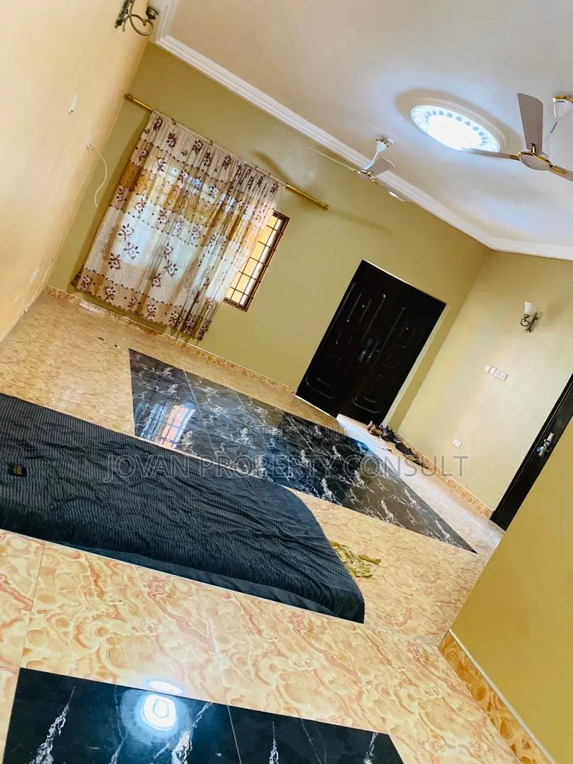 2bdrm Apartment in Sapeiman, Amasaman for rent