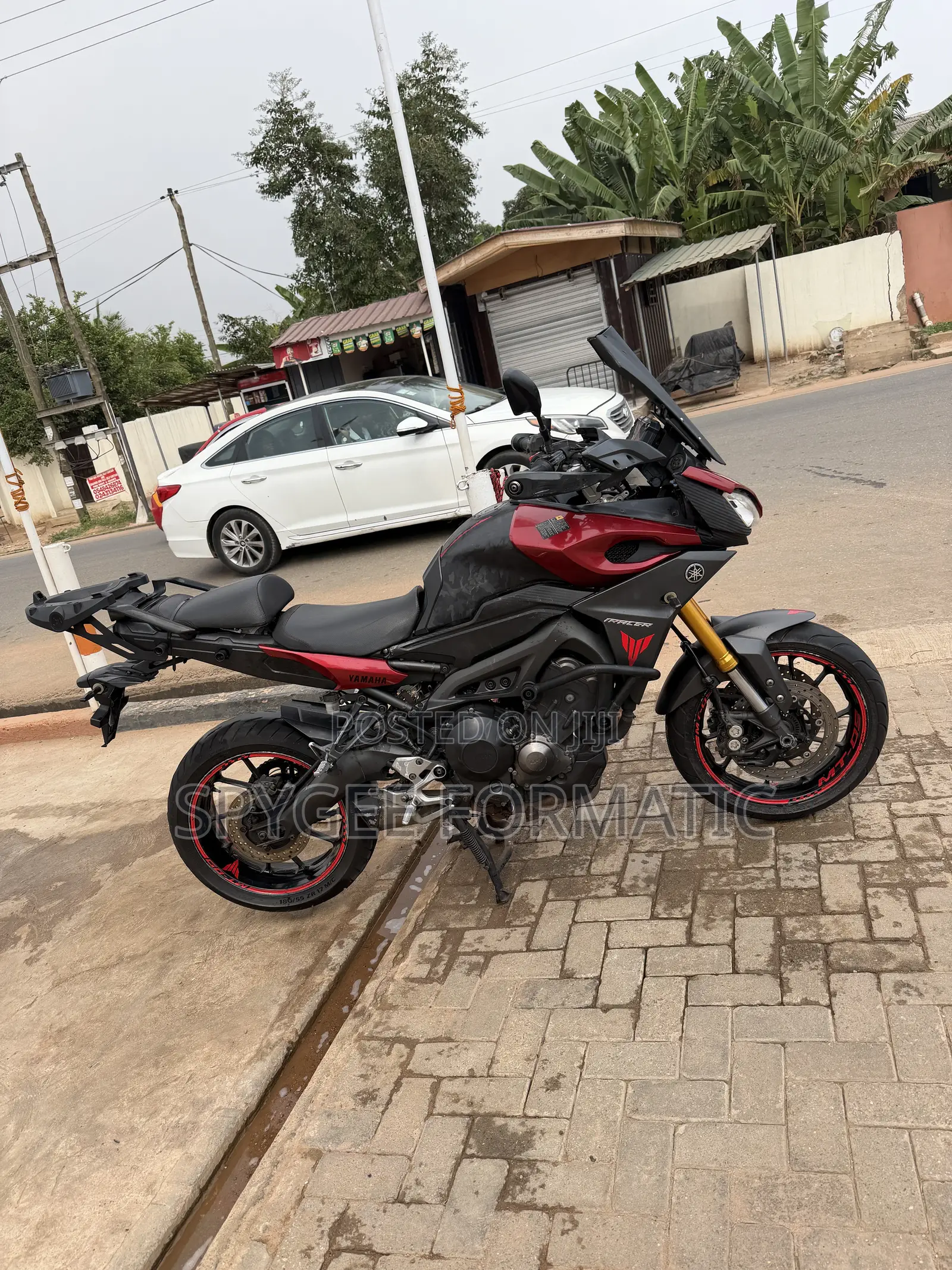 Yamaha 2016 Red