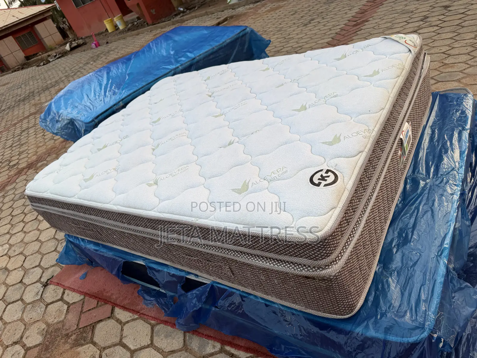 14 Inches Foreign Double Mattress
