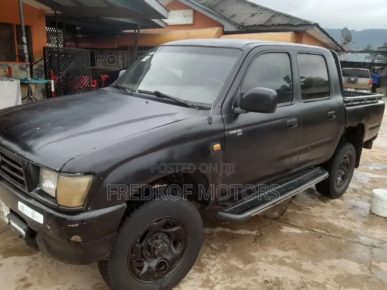 Toyota Hilux 1999 Black