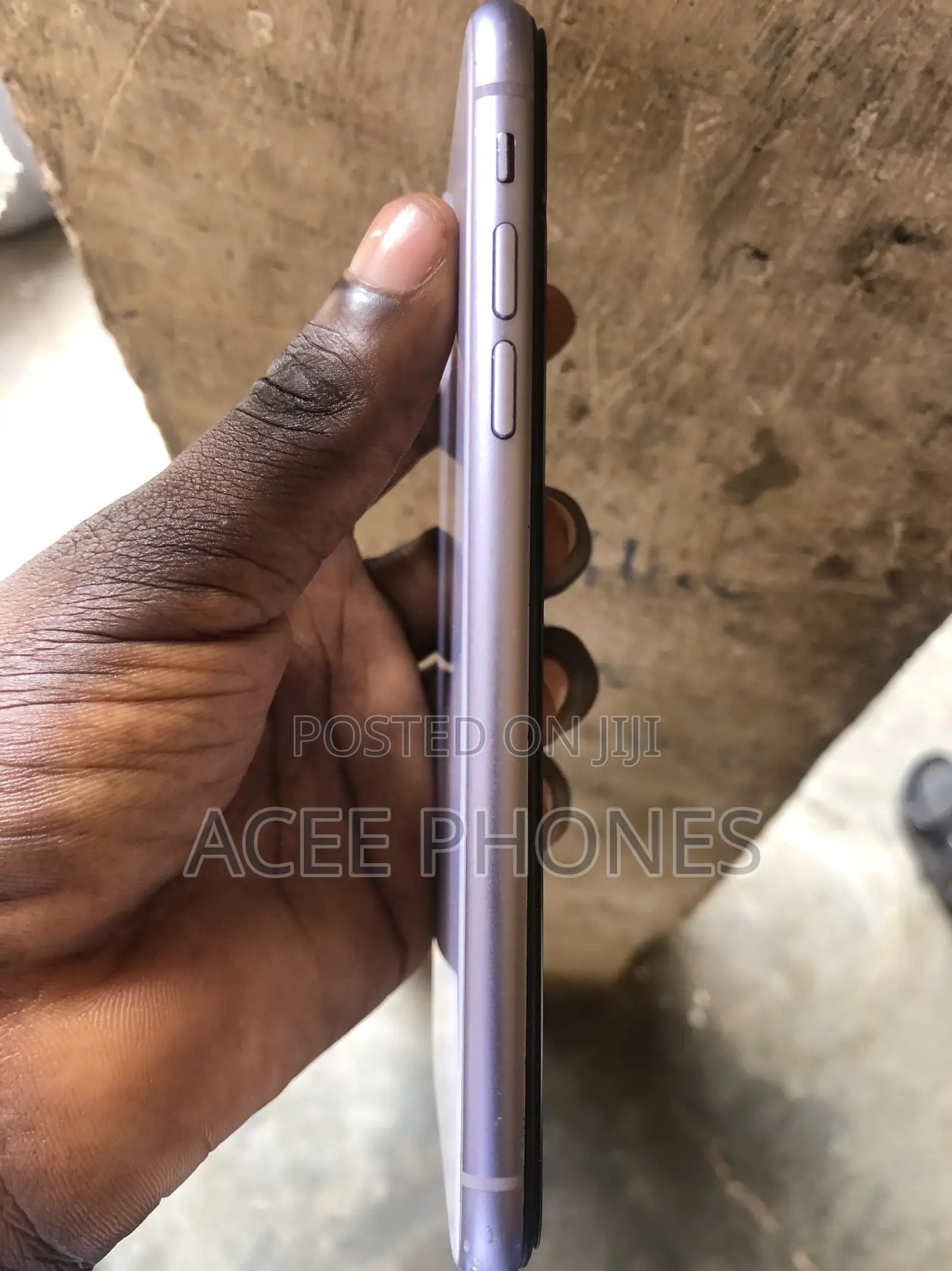 Apple iPhone 11 64 GB Purple