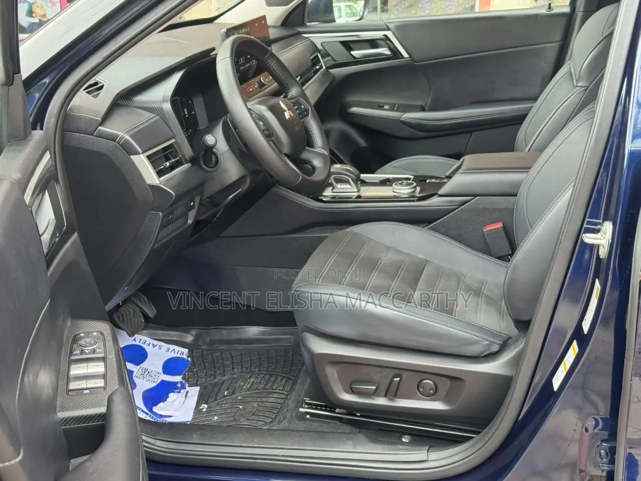 Mitsubishi Outlander SE 2025 Blue