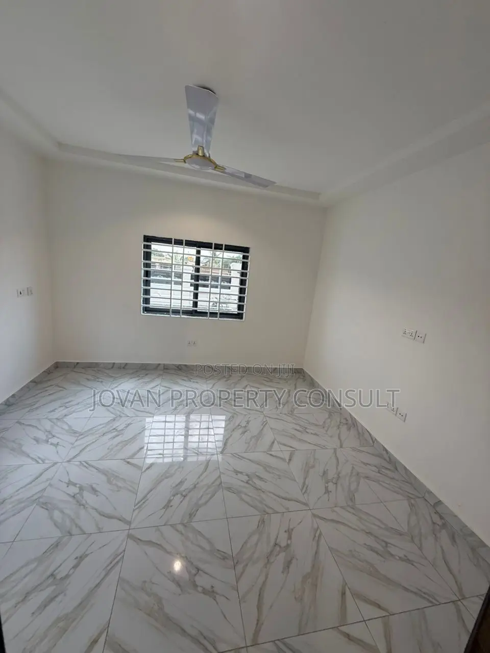 3bdrm House in Odumasi, Ablekuma for sale