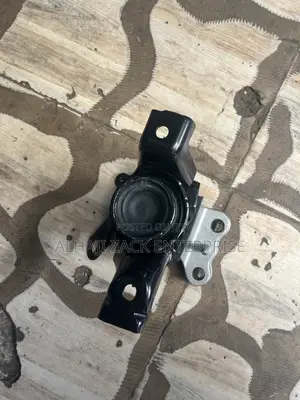 Toyota Corolla Engine Seat Side