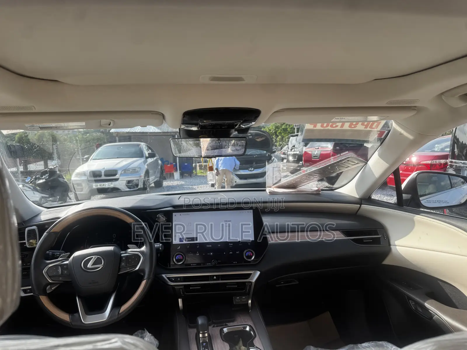 Lexus RX 350h Premium Plus AWD 2025 White